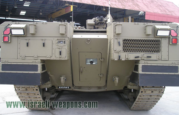 http://www.israeli-weapons.com/weapons/vehicles/armored_personnel_carriers/namera/P1010322_2.jpg